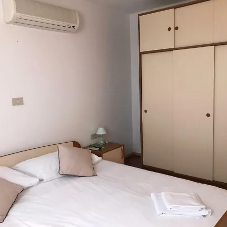 Casa Fabac Guest house Petrovija